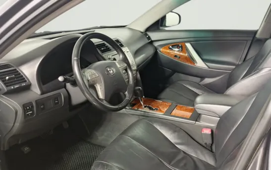 Toyota Camry 2.40 автоматическая, фото №1