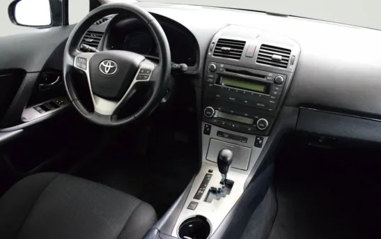 Toyota Avensis 1.80 вариатор, фото №1