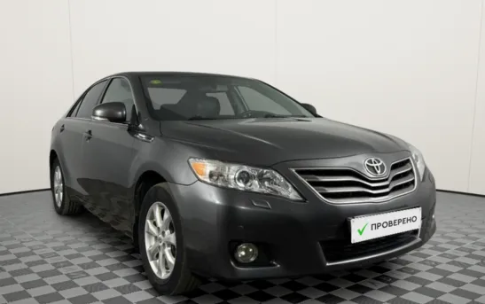 Toyota Camry 2.40 автоматическая, фото №1