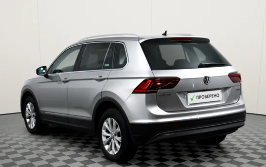 Volkswagen Tiguan 2.00 робот, фото №1