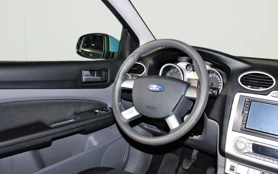 Ford Focus 1.60 механика, фото №1