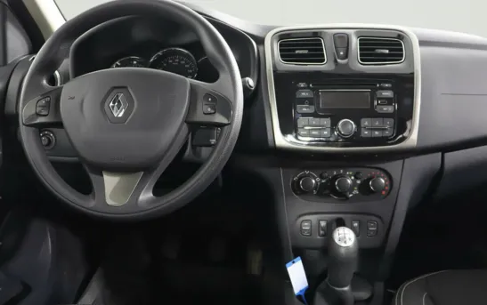 Renault Logan 1.60 механика, фото №1