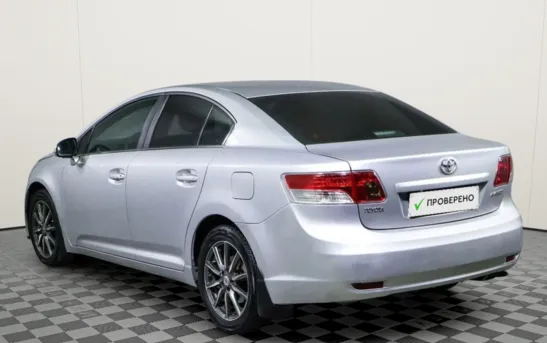 Toyota Avensis 1.80 вариатор, фото №1