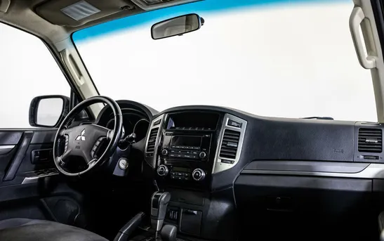 Mitsubishi Pajero 3.00 автоматическая, фото №1