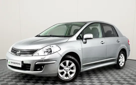 Nissan Tiida 1.60 механика, фото №1