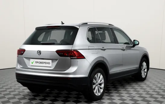 Volkswagen Tiguan 2.00 робот, фото №1