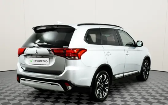 Mitsubishi Outlander 2.40 вариатор, фото №1