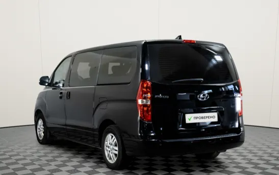 Hyundai H-1 2.50 автоматическая, фото №1