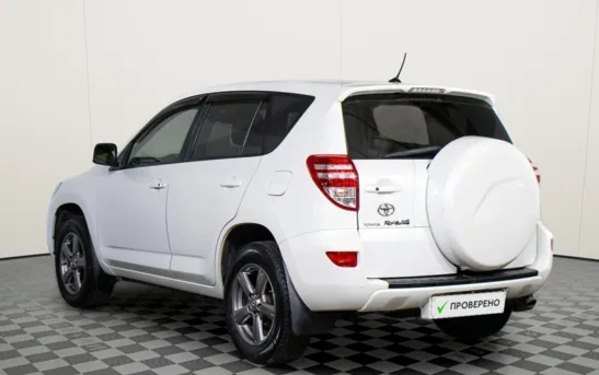 Toyota RAV4 2.00 вариатор, фото №1