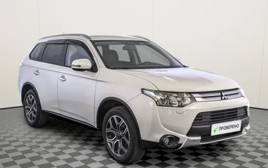 Mitsubishi Outlander 2.40 вариатор, фото №1