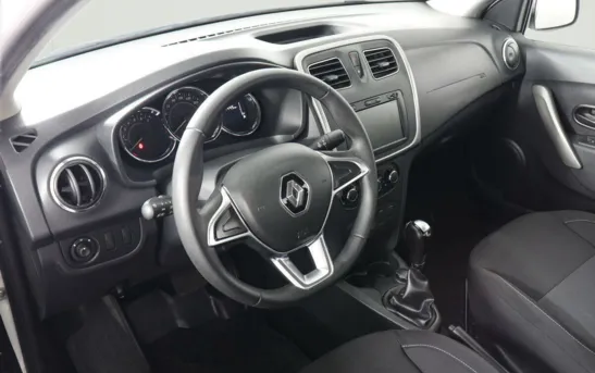 Renault Logan 1.60 автоматическая, фото №1