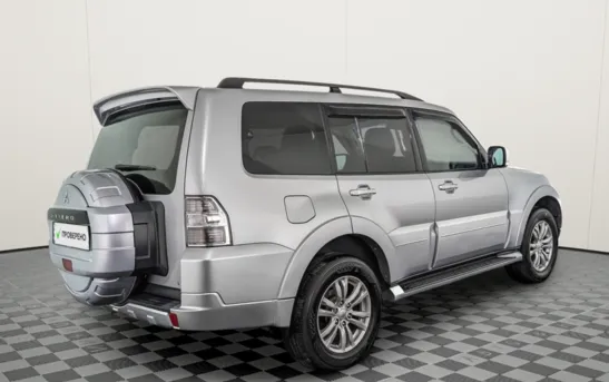 Mitsubishi Pajero 3.00 автоматическая, фото №1