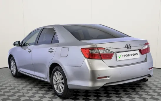 Toyota Camry 2.50 автоматическая, фото №1