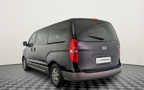 Hyundai H-1 2.50 автоматическая, фото №1