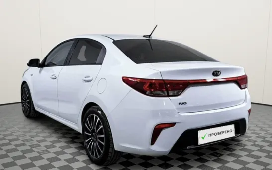 Kia Rio 1.60 механика, фото №1