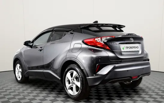 Toyota C-HR 2.00 вариатор, фото №1