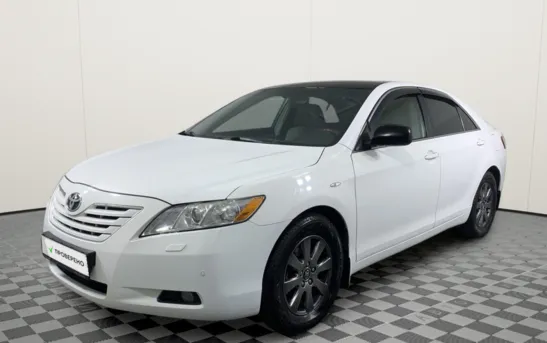 Toyota Camry 3.50 автоматическая, фото №1