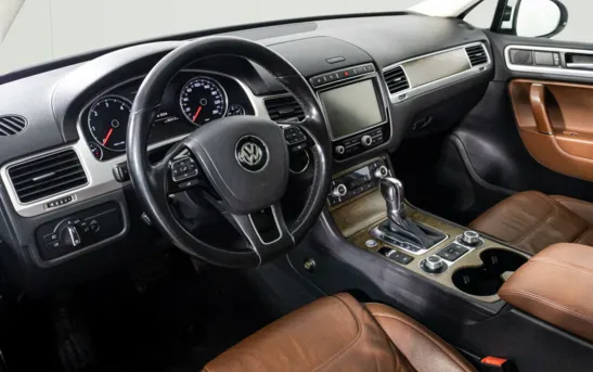 Volkswagen Touareg 3.00 автоматическая, фото №1