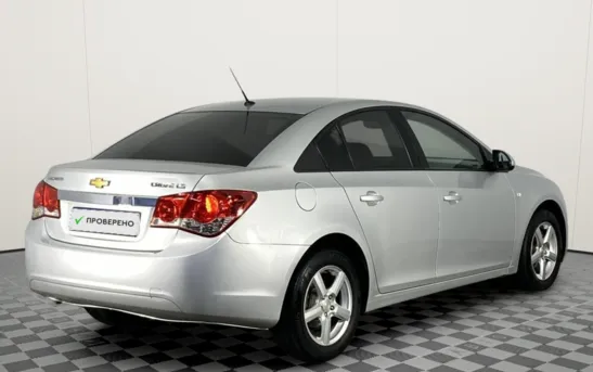 Chevrolet Cruze 1.60 автоматическая, фото №1