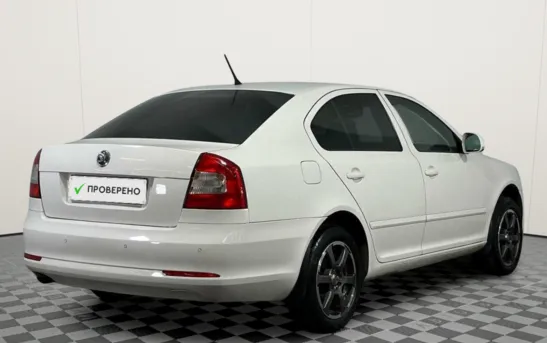 Skoda Octavia 1.60 механика, фото №1