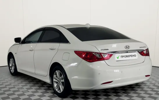 Hyundai Sonata 2.00 автоматическая, фото №1