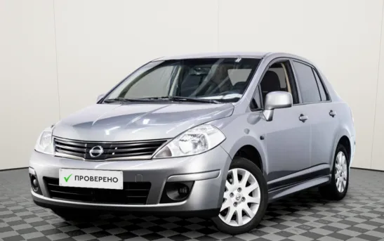 Nissan Tiida 1.60 механика, фото №1