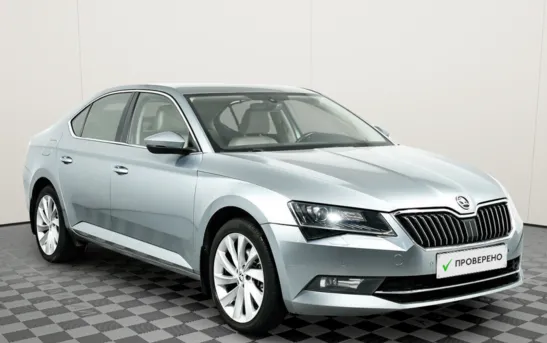 Skoda Superb 2.00 робот, фото №1