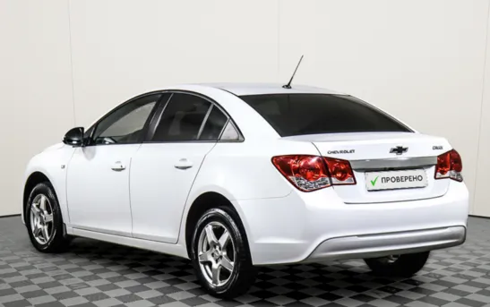 Chevrolet Cruze 1.60 механика, фото №1