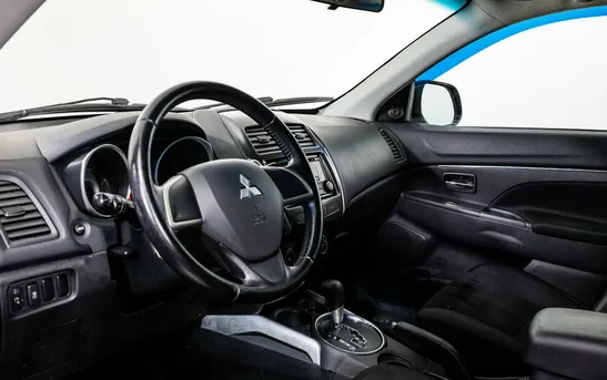 Mitsubishi ASX 1.80 вариатор, фото №1