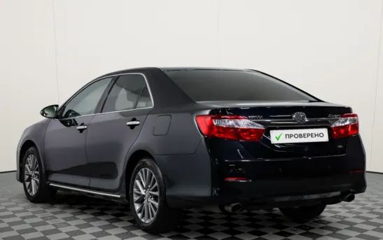 Toyota Camry 3.50 автоматическая, фото №1